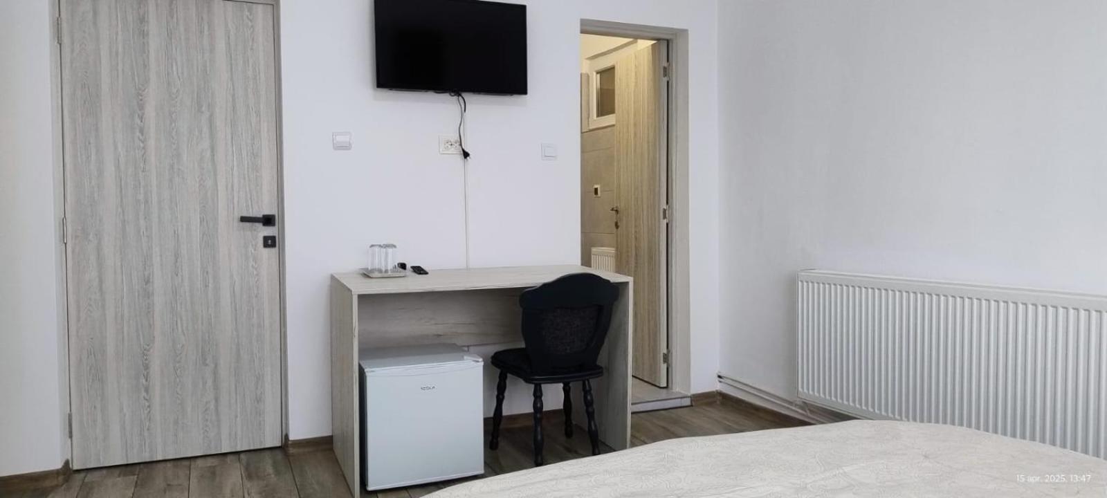 Hotel Cris & Mona Săpînţa Exteriér fotografie
